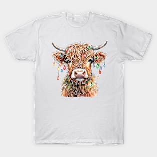 Baby Highland Cow With Christmas Lights T-Shirt